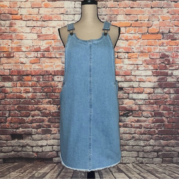 Ladies' Denim Overall Dress, Size M, EUC - Picture 2 of 13